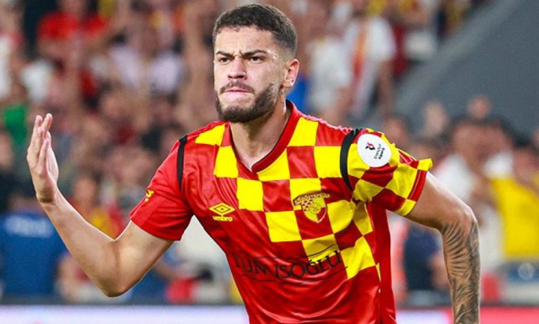 Bundesliga Devleri Göztepe'nin Genç Yeteneği Anthony Dennis'in Peşinde!